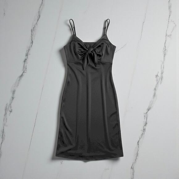 SOCIALITE New Satin Tie Front V-Neck Sleeveless Midi Length Dress Black Small - Picture 12 of 14